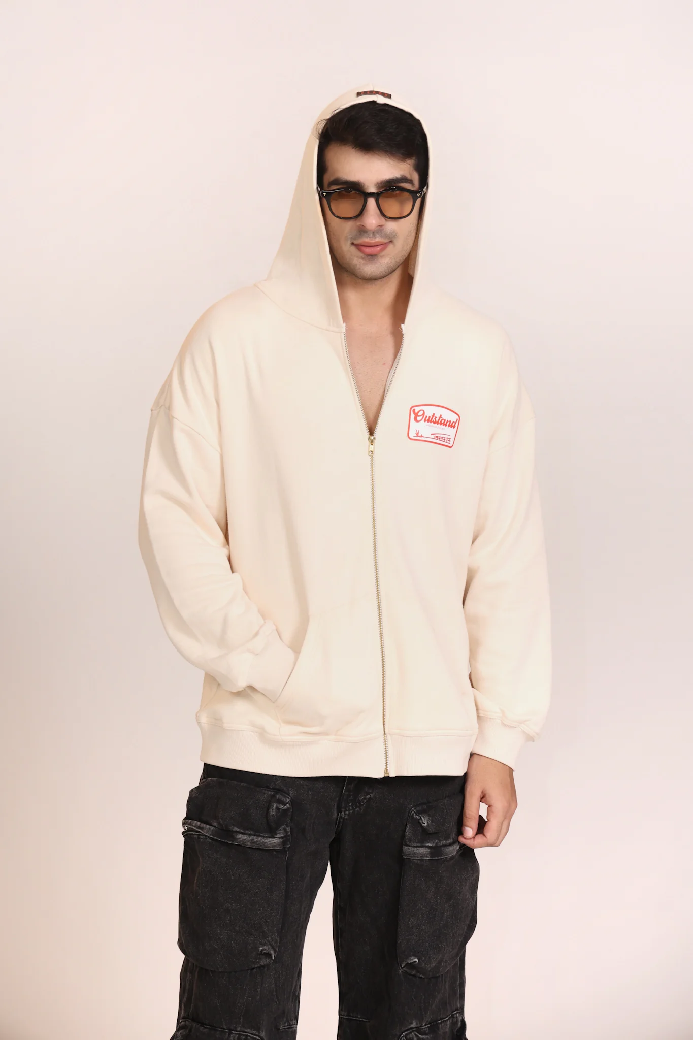 Outstand Zipper Hoodie - Image 3
